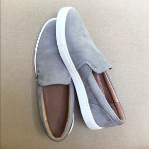EUC FRYE Leather Slip-ons